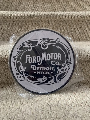 Ford Motor Co. Detroit Michigan 12  Round Metal Sign (Reproduction)