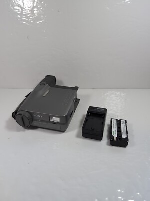  VINTAGE SONY DIGITAL STILL CAMERA DKC-ID1 Rare
