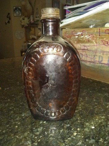 Vintage Log Cabin Syrup Amber Glass Bottle 1776-1976 America's Bicentennial