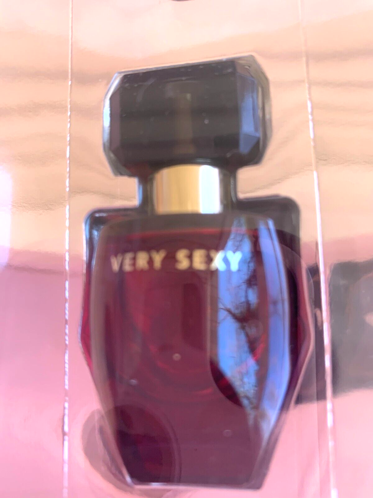 Victoria's Secret  Perfume 4 PC Mini Gift Set Bombshell Heavenly Tease Very Sexy