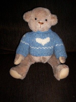 vintage all joined fine bear, padded feet, black eyes, handmade