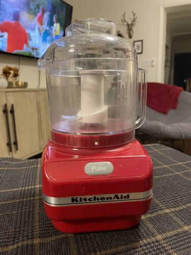 KitchenAid Chef's 3-Cup Chopper Red Mini Food Processor KFC3