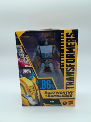 Hasbro Transformers Buzzworthy Bumblebee Kup Studio Series 86-02 Action Figure