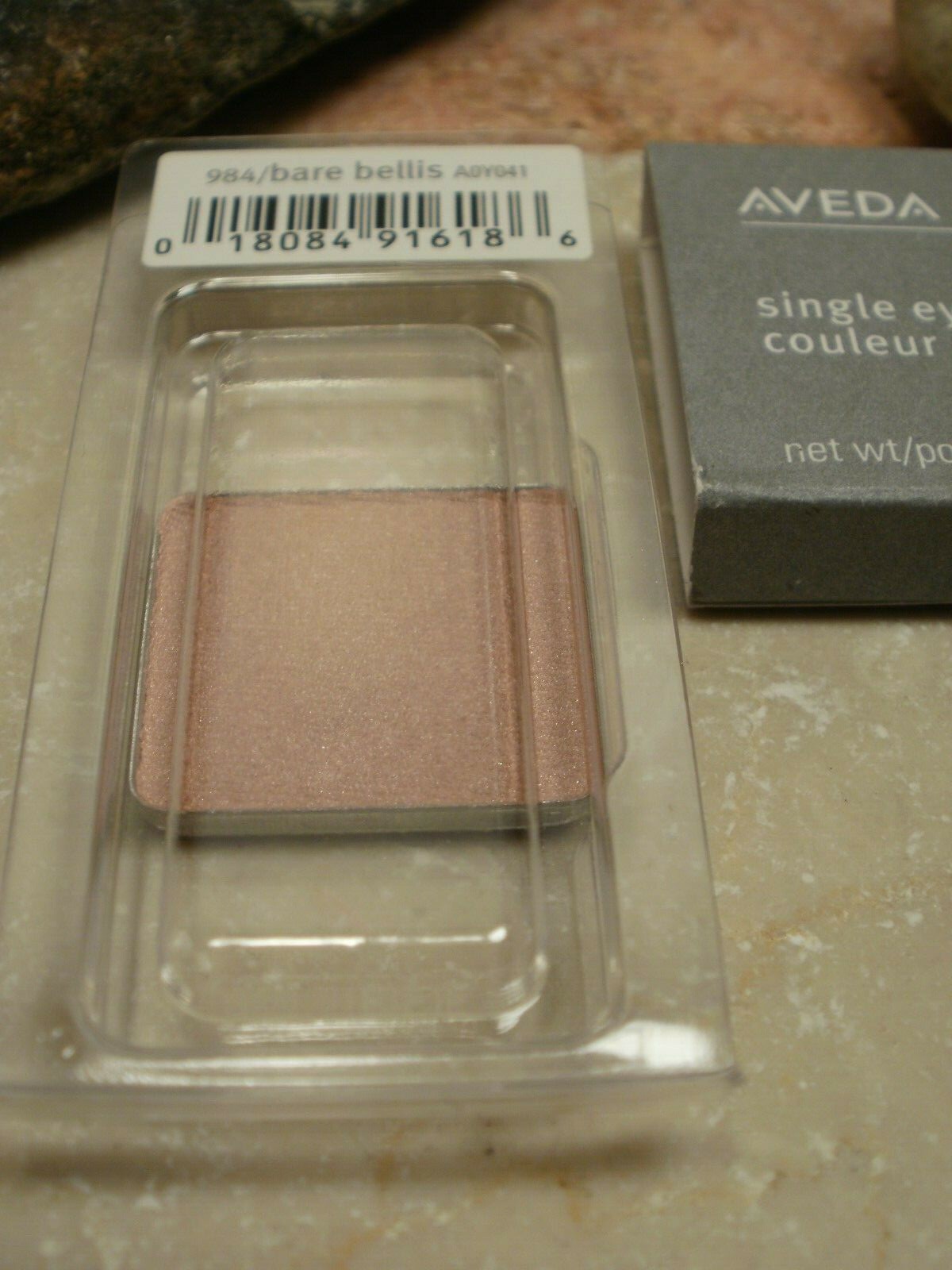 Aveda Petal Essence Eye Color Eye Shadow BARE BELLIS 984 PINK