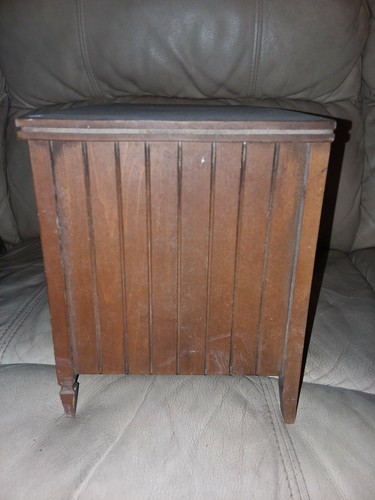 1890s 7 DRAWER JEWELRY CHEST LOOKS AMAZING HAS A DAMAGED FOOT