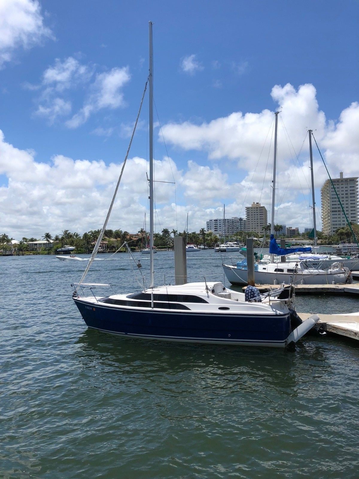 Macgregor Sailboat 26M
