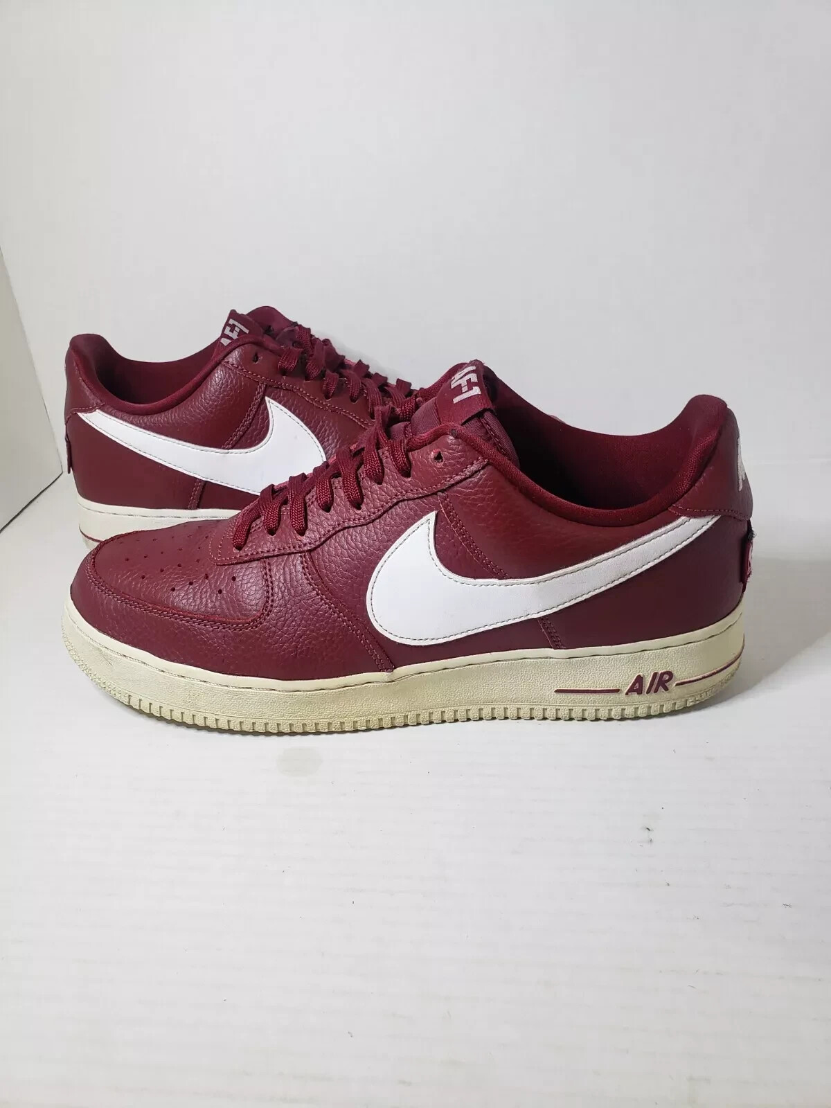 ◆正規品◆NIKE AIR FORCE 1 '07 LV8 DARK TEAM RED◆関税込◆ Nike Air Force 1 '07 LV8 Dark Team Red Vintage Green for
