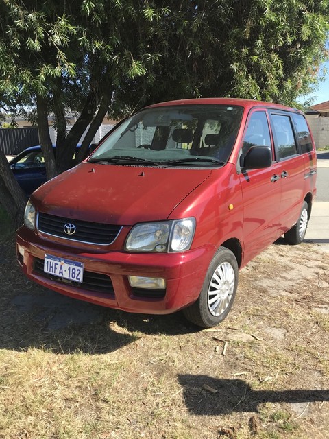 Toyota space wagon
