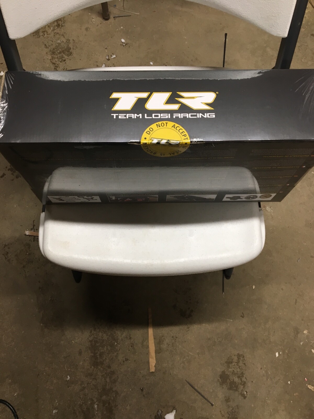 Team Losi 22-4 2.0 brand new kit TLR03007 4WD Buggy