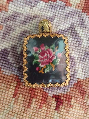 VINTAGE MADE IN AUSTRIA PETIT POINT ROSE GOLD GILT FILIGREE MINI PERFUME BOTTLE