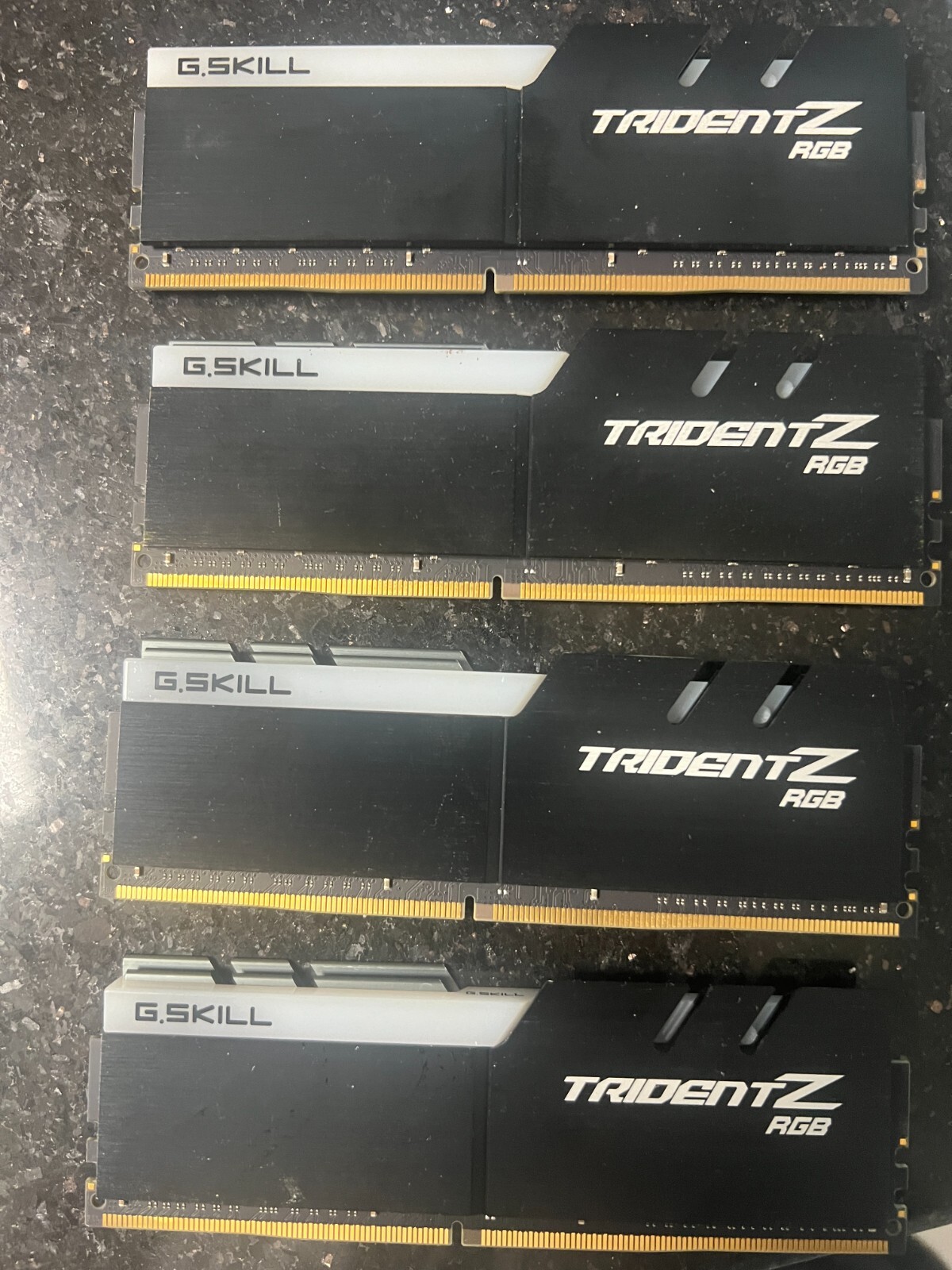 g. skill trident z rgb 64gb (4x16 GB) ddr4 3200 | eBay g. skill trident z rgb 64gb (4x16 GB) ddr4 3200 | eBay