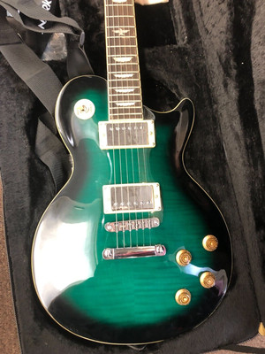 Keith Urban Electric Guitar with Gig Bag - KEEP THE FLAME - USED