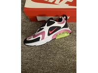 nike air max 200 have a nike day