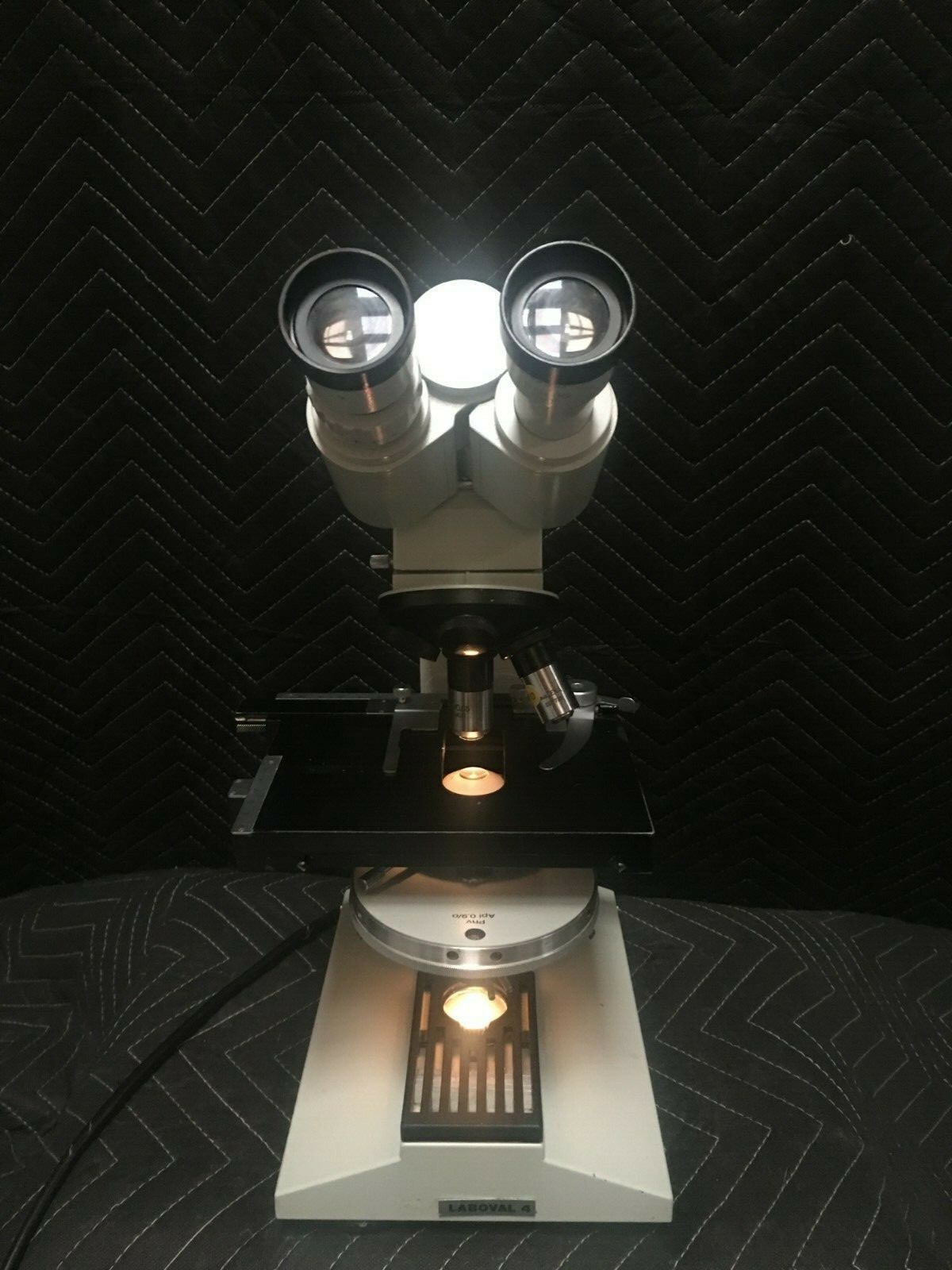 Aus Jena Laboval 4  Microscope (C4-2)