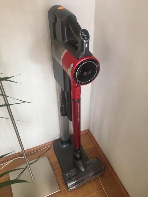 stirling bagless vacuum cleaner