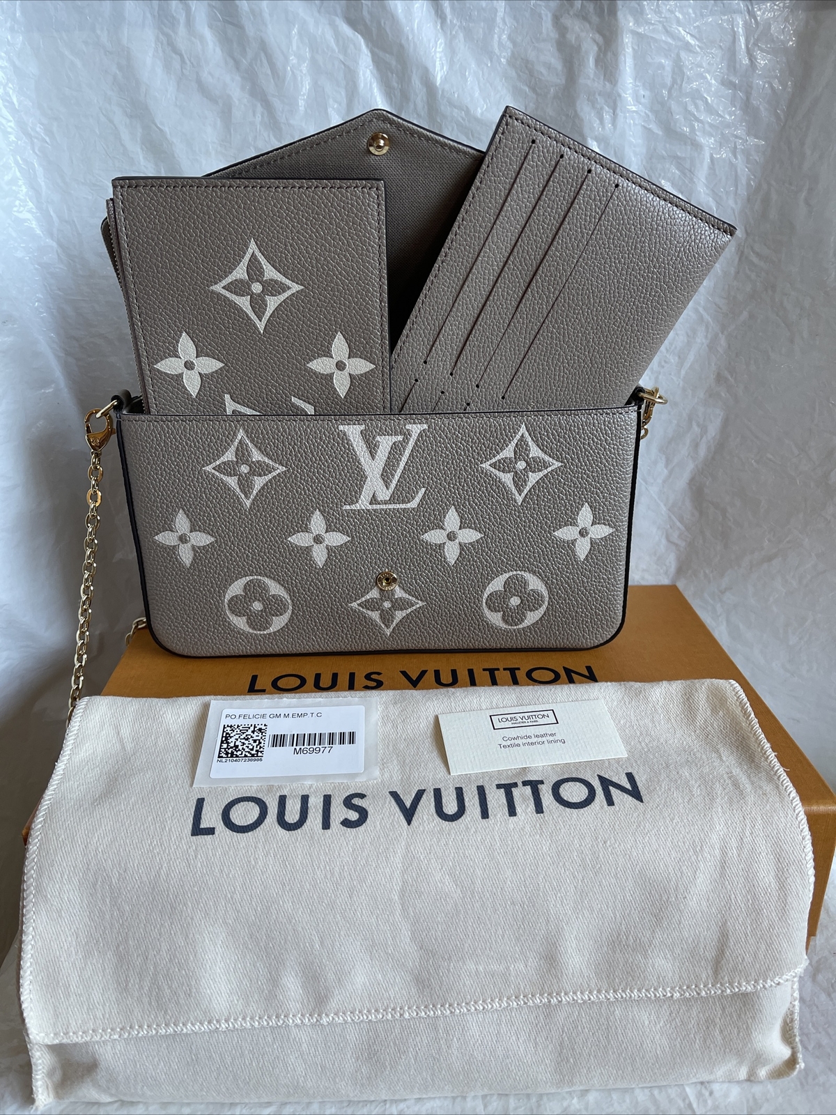 louis vuitton felicie pochette chain
