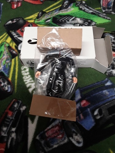 1998 Star Trek Communicator Fan Club New Frontier Captain Calhoun Action Figure