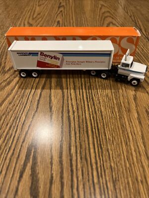 Winross 1988  1 64 diecast truck warner lambert benylin Efferdent FORD Lititz PA