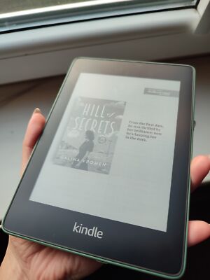 Kindle　Paperwhite 8G Amazon.com: Like-New Kindle Paperwhite (8 GB) – Now with a