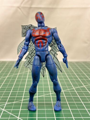 TOYBIZ MARVEL LEGENDS CLASSICS EXCL SPIDER-MAN 2099 FIGURE 6.5 TOYBIZ MARVEL LEGENDS CLASSICS EXCL SPIDER-MAN 2099 FIGURE 6.5