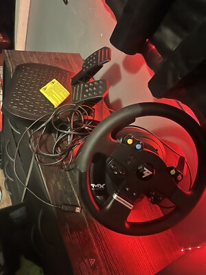 Thrustmaster TMX Force Feedback Steering Wheel & Pedals - Xbox One and Windows