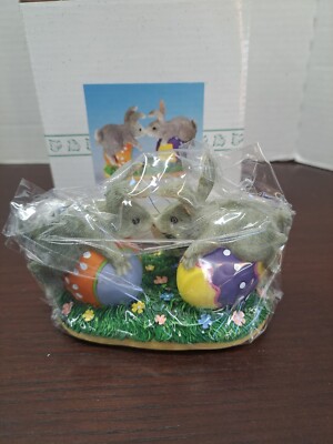 Charming Tails Bunny Love Figurine