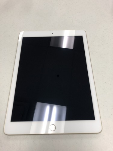 Excellent Condition iPad 5th Generation 9.7 Inch - Gold - 32gb