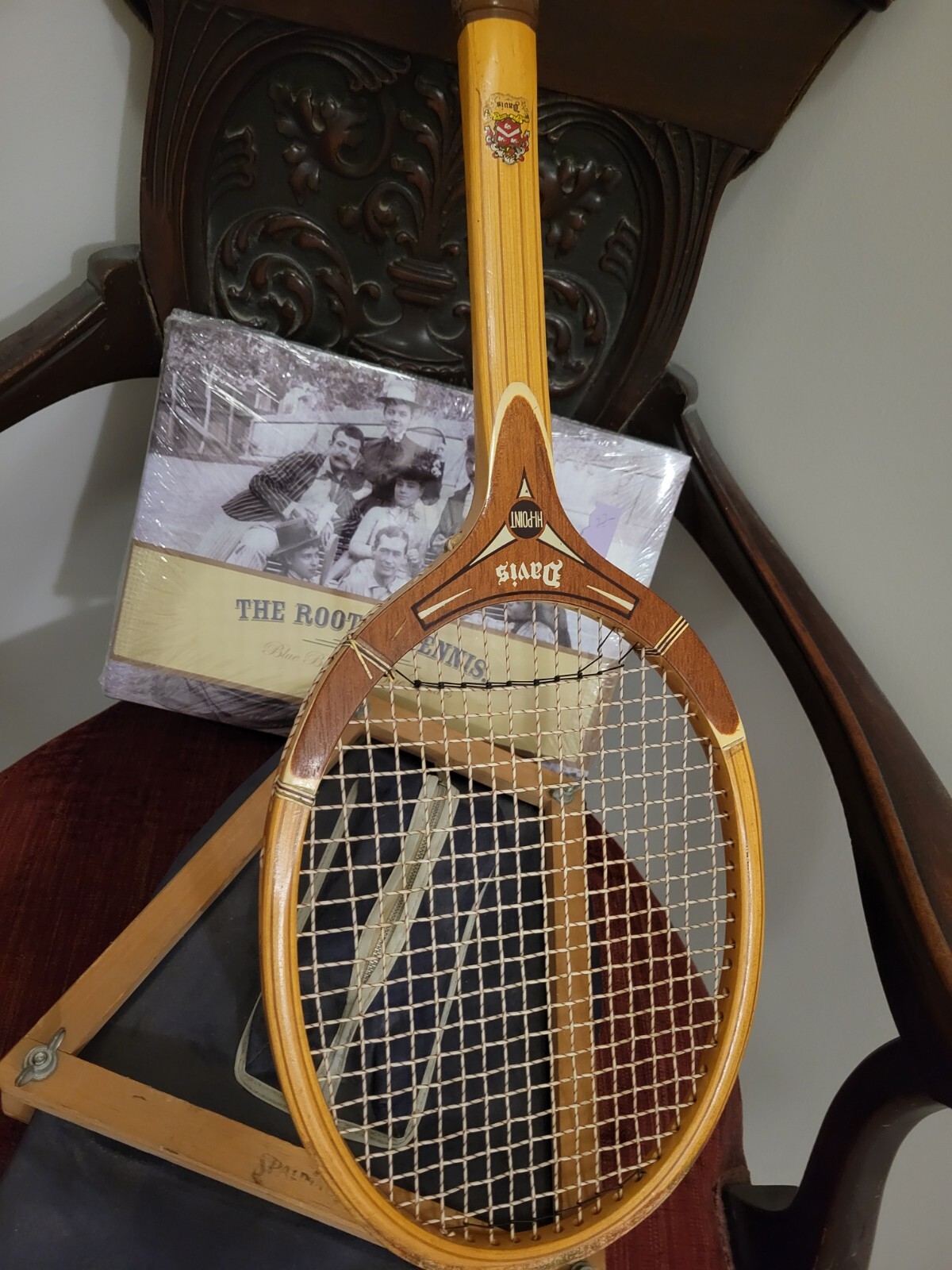 TAD Davis Wood Tennis Racquet w/Cover++Book: The Roots of Te
