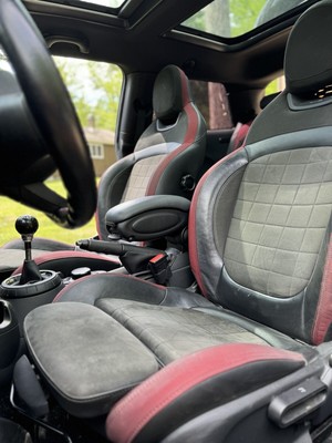image 2 of interior