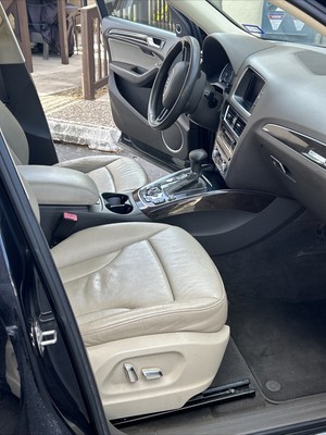 image 5 of interior