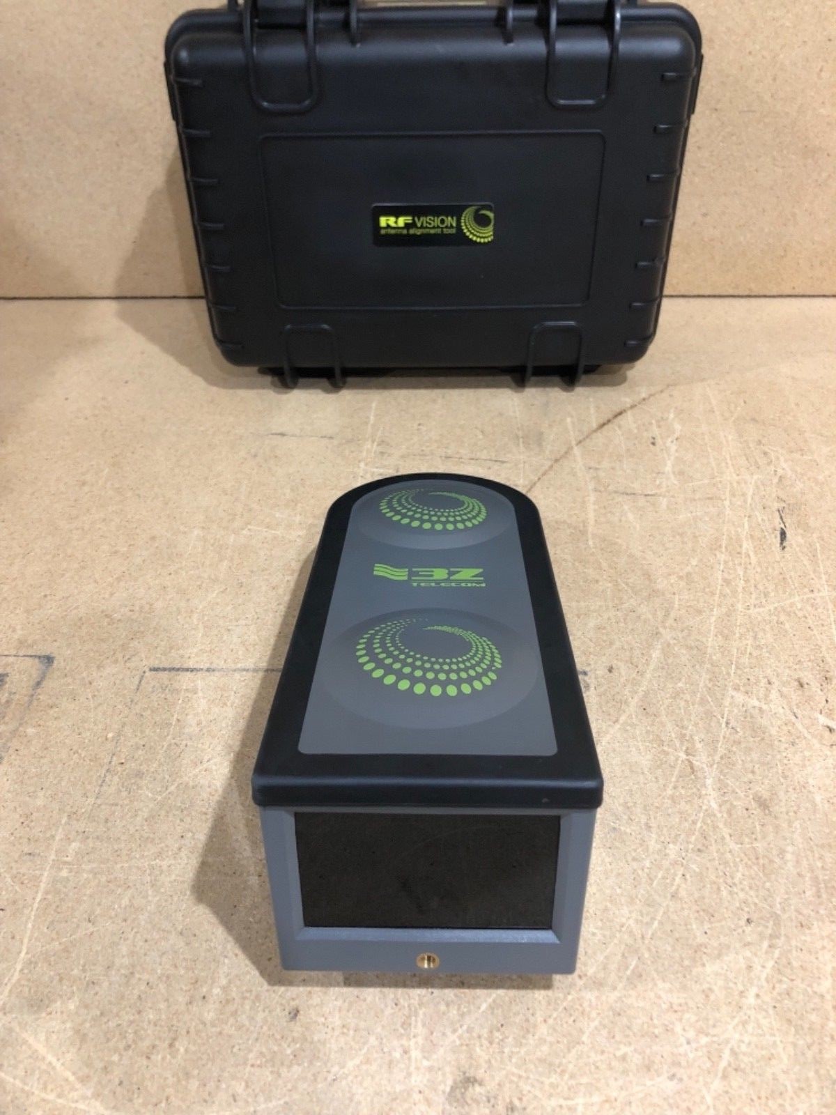 3Z Telecom 3Z RFV Vision Antenna Alignment Tool 3Z-RFV-AAT-2000 w/Camera Active