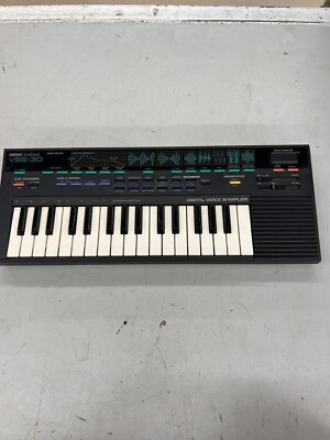 Yamaha VSS-30 Keyboard - Black