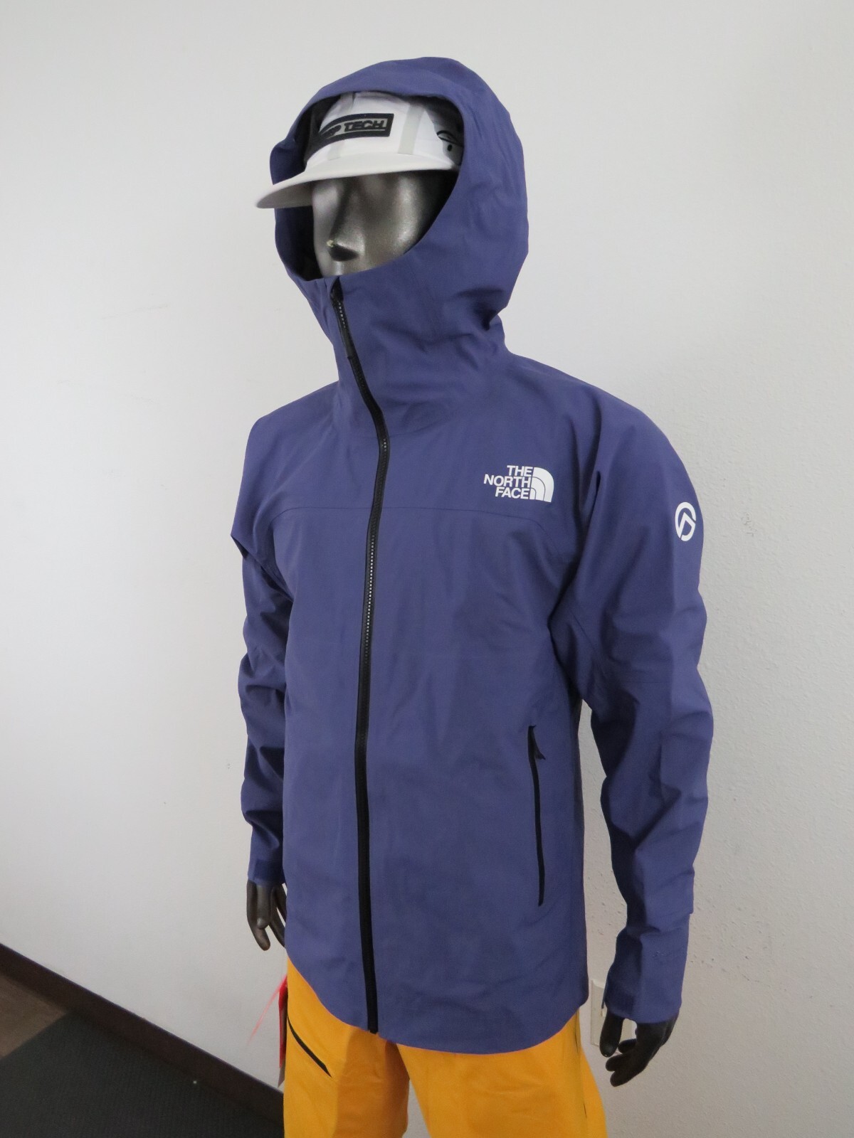 Pre-owned The North Face Summit Series Chamlang Shell Waterproof Hooded Jacket $450 - Cave In Cave Blue / Tnf White Logo