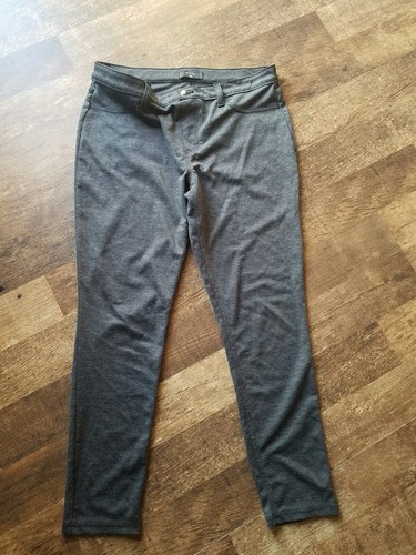 Women's huge lot outfit Large scarf grey jeggings hi-lo top ruffle purple cato