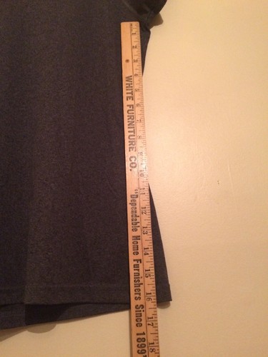 UNDER ARMOUR SM WOMEN’S Semi Fitted HEATGEAR SHORT SLEEVE V-NECK T SHIRT