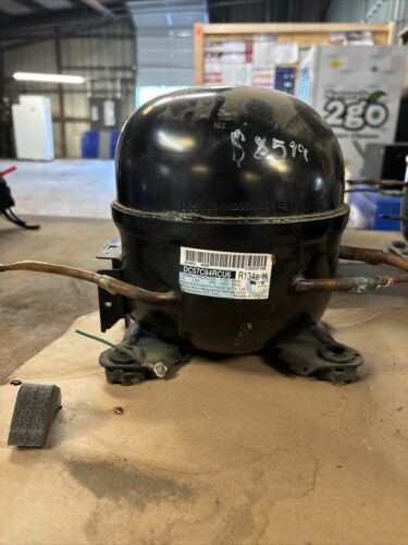 Panasonic Refrigerator Compressor DC57C84RCU6 R134a 115 VAC Panasonic Refrigerator Compressor DC57C84RCU6 R134a 115 VAC