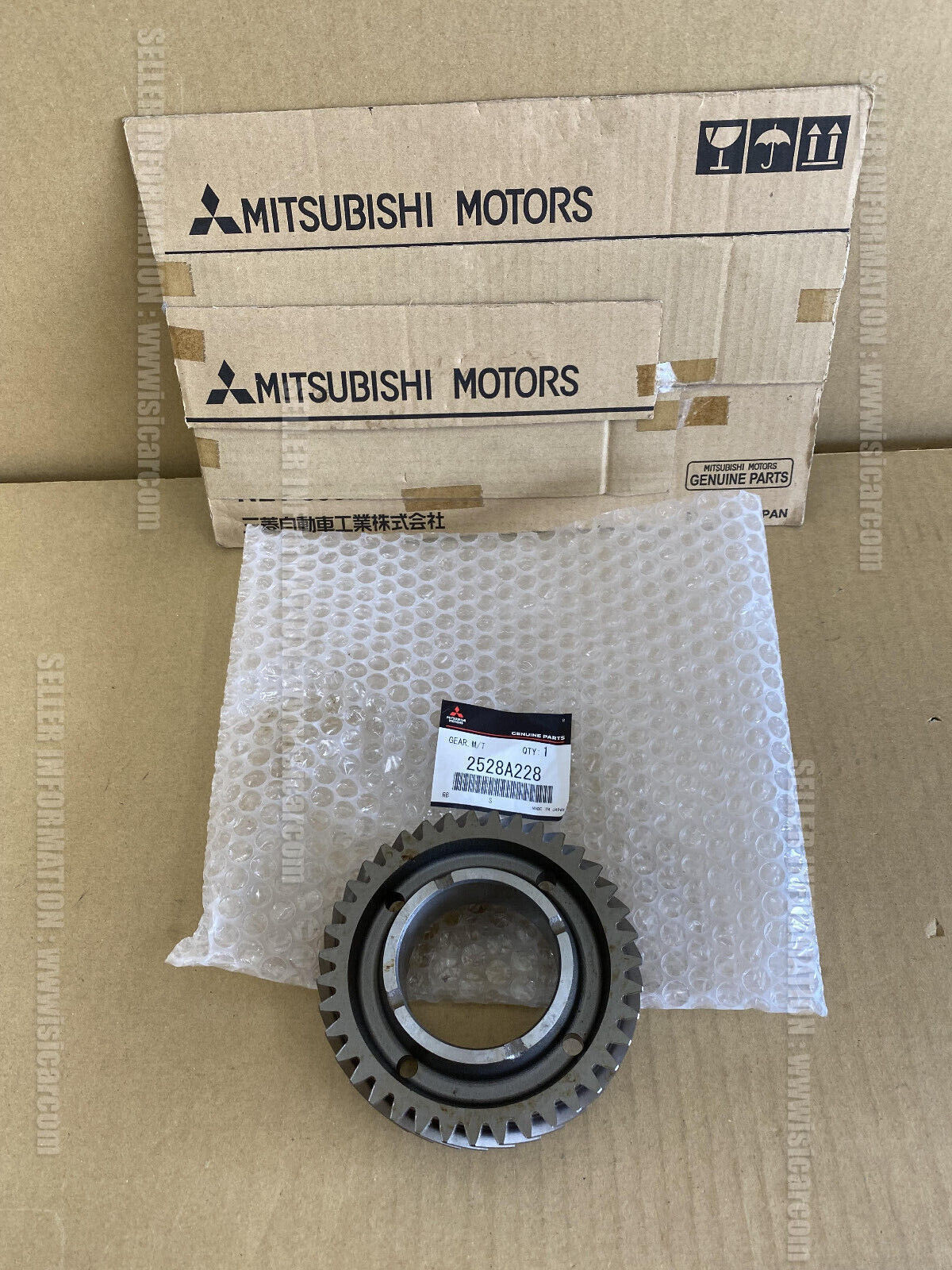 ベルエポック　Miii Mitsubishi OEM 5th Gear / Reverse Fork for Evo X (2578A028)