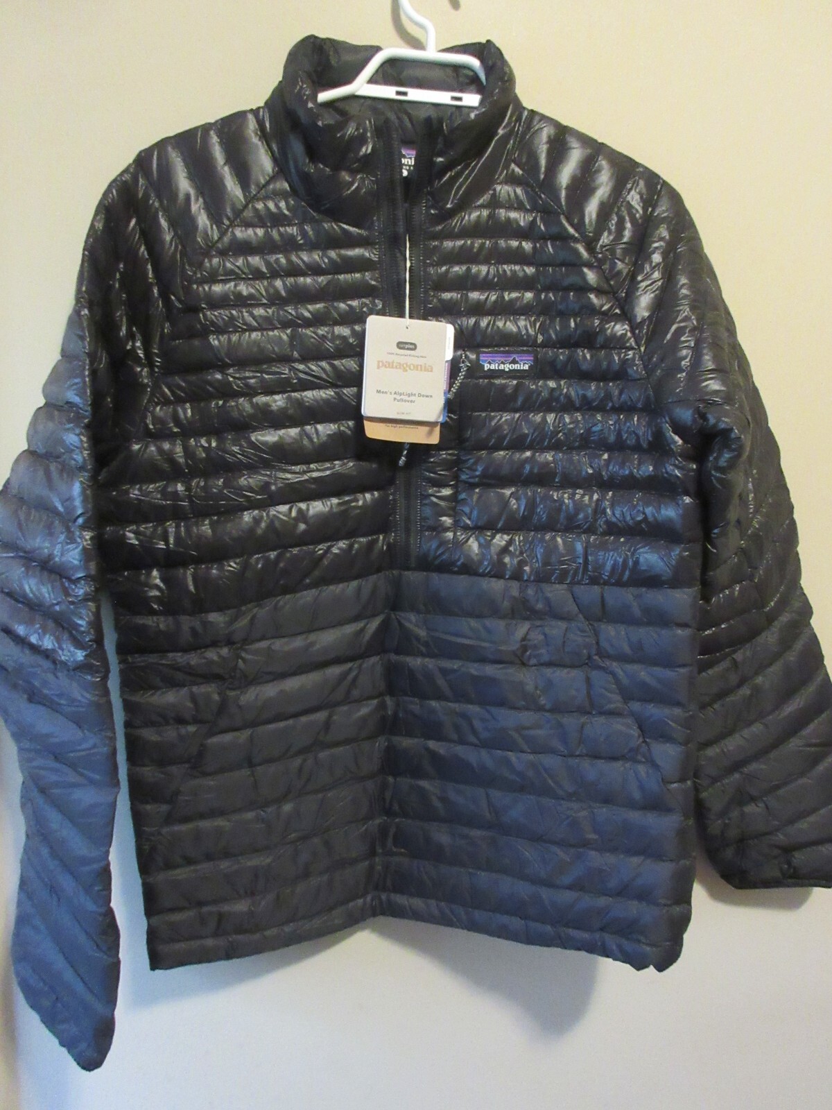 Mens New Patagonia Alplight Down P/O Pullover Jacket Size Mens New Patagonia Alplight Down P/O Pullover Jacket Size