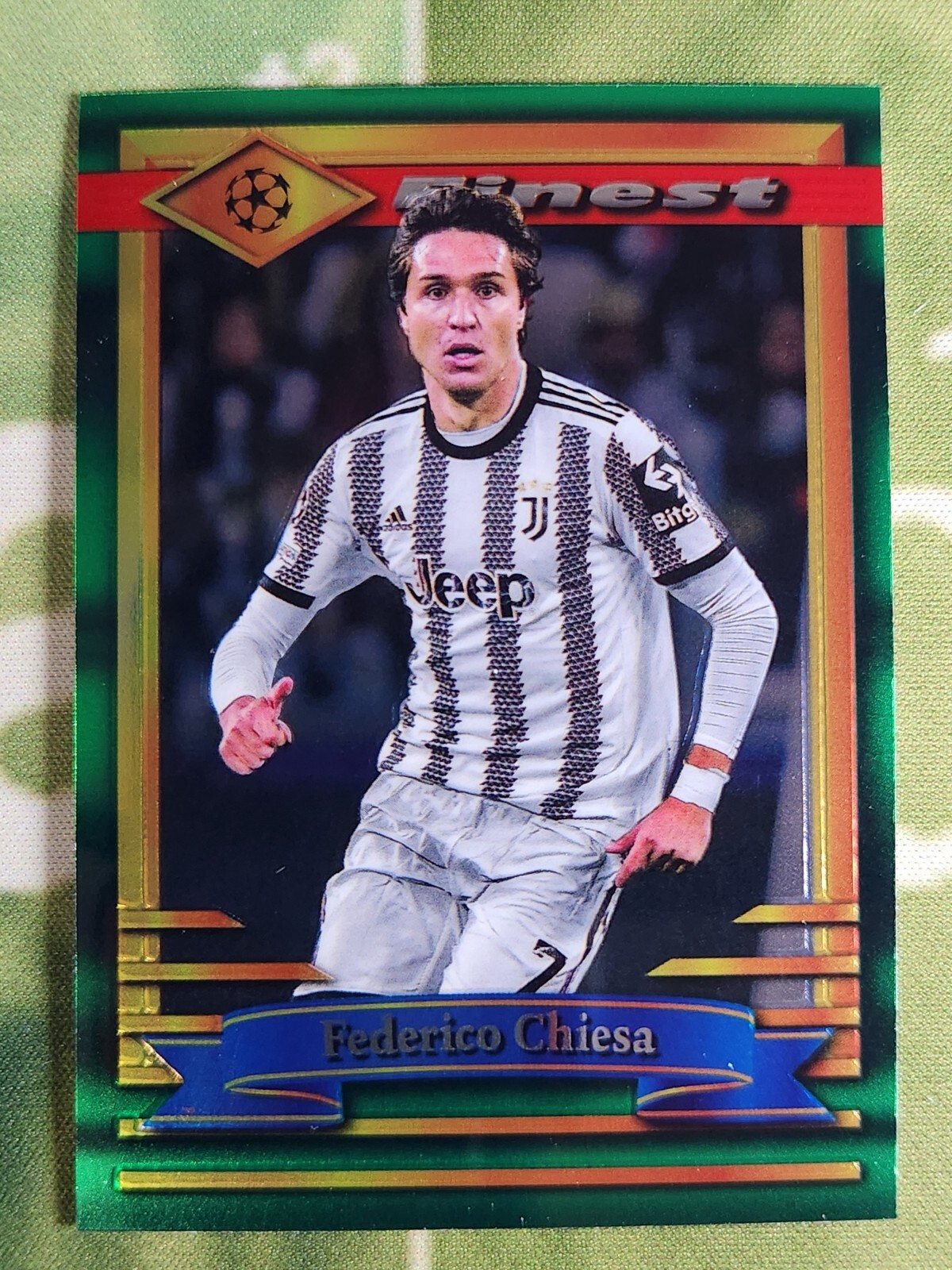 Juventus（ユベントス）CHIESA（キエーザ）22番 2022-23 Topps Finest Flashbacks UEFA Federico Chiesa #22