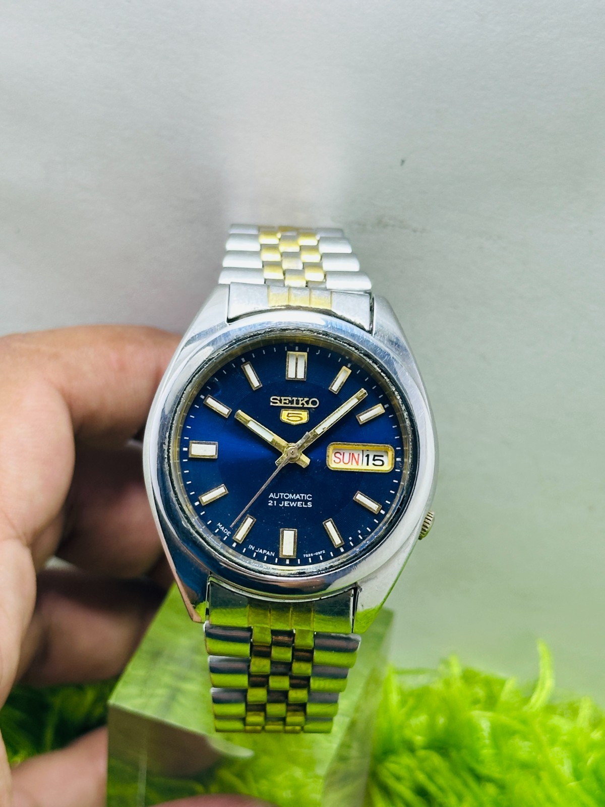 Vintage Seiko 5 7S26-00X0 Blue Dial Automatic 21 J Jubilee