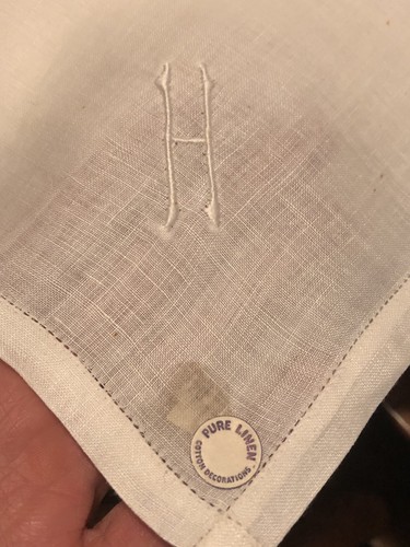 12 VINTAGE Variety WHITE LINEN NAPKINS MONOGRAMMED With An H Portugal And China