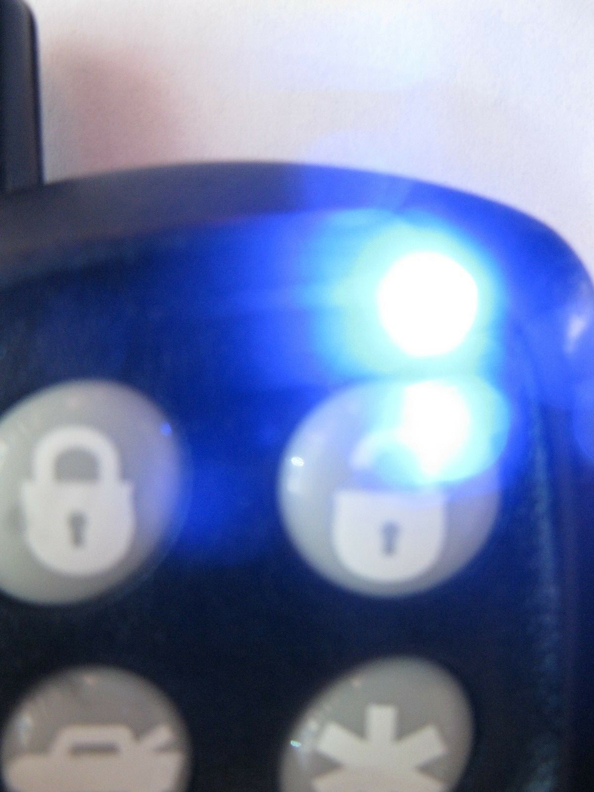 Clean ASTRA 5-Button 433 mhz Blue LED Clicker Alarm Remote Fob Transmitter