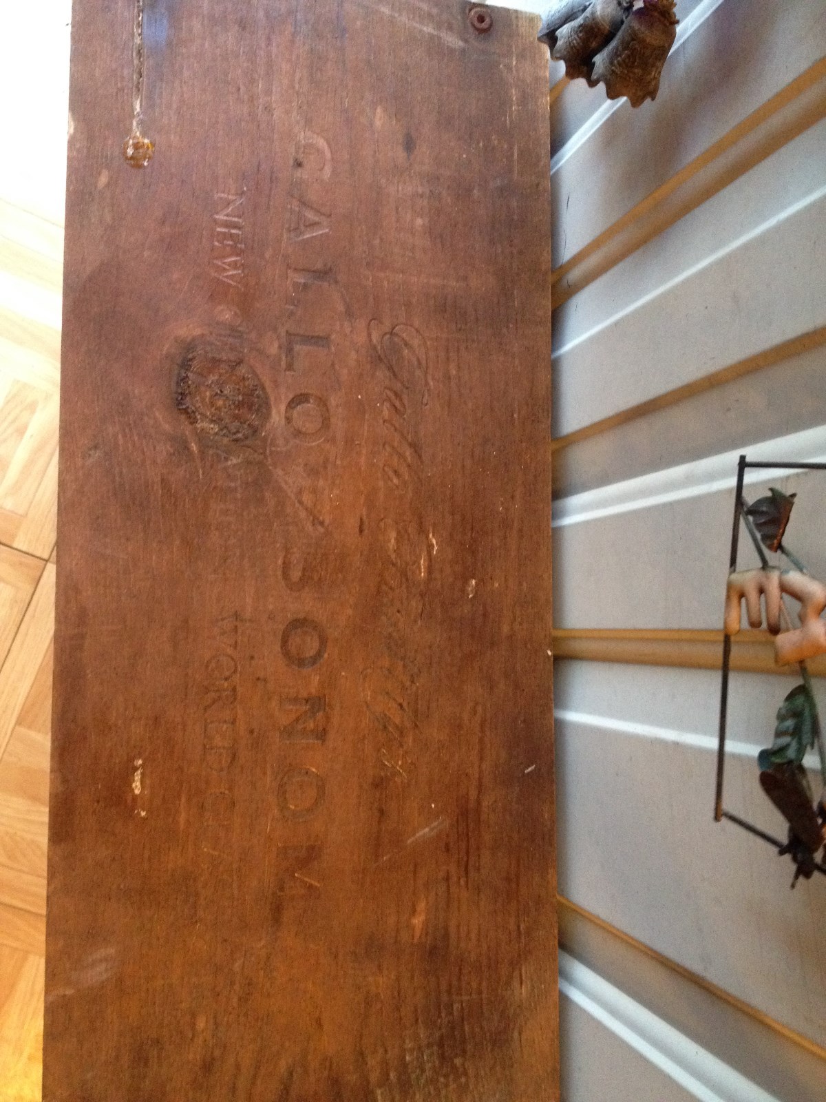 WINE CELLARS OF ERNEST & JULIO GALLO WOODEN PLAQUE VINTAGE ORIGINAL