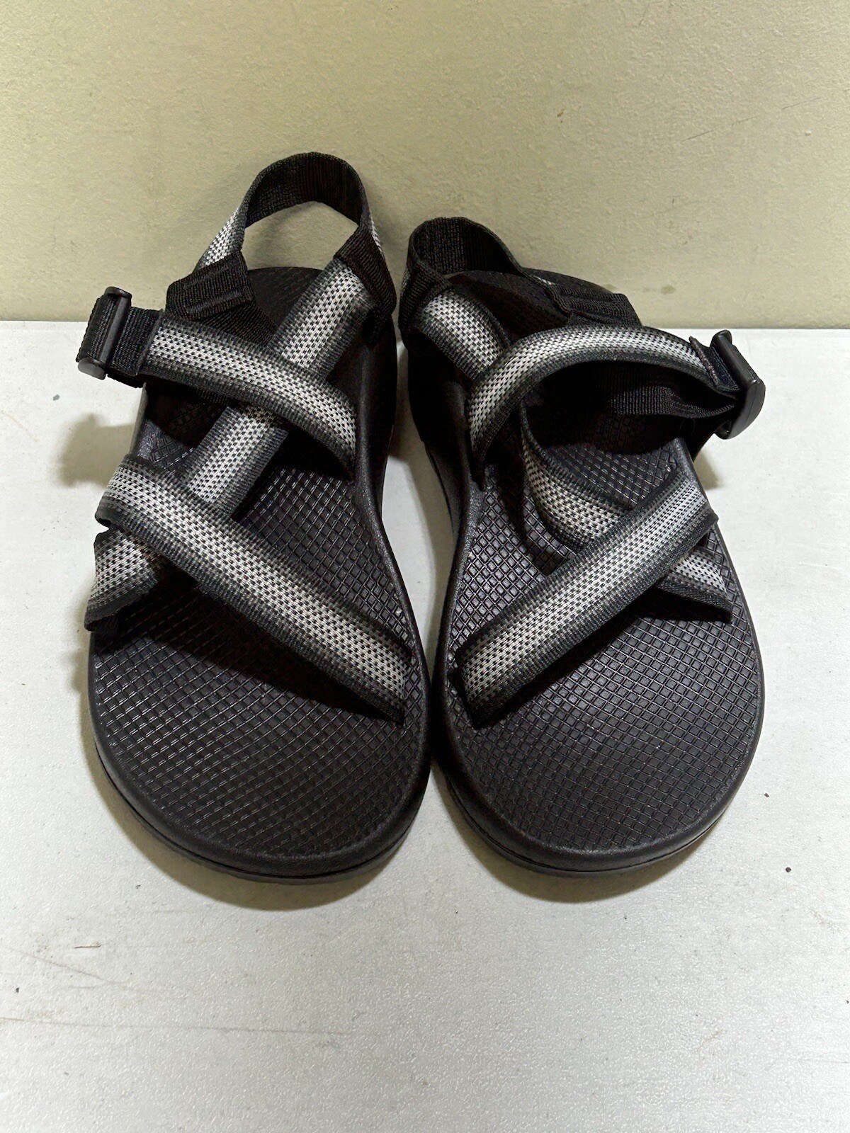 Chaco Z1 Classic Split Gray Outdoor Sport Sandals Shoes  display picture 3
