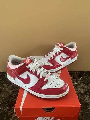 Nike Dunk Low Valentine Day 2010 Varsity Red St Johns Size Nike Dunk Low Valentine Day 2010 Varsity Red St Johns Size