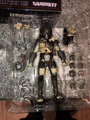 S.H. MonsterArts Bandai Predator Wolf. Used