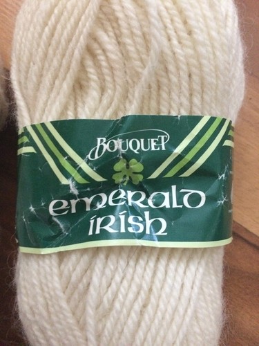 Bouquet Emerald Irish Cream Color 100% Pure Virgin Wool Knitting Crocheting Yarn