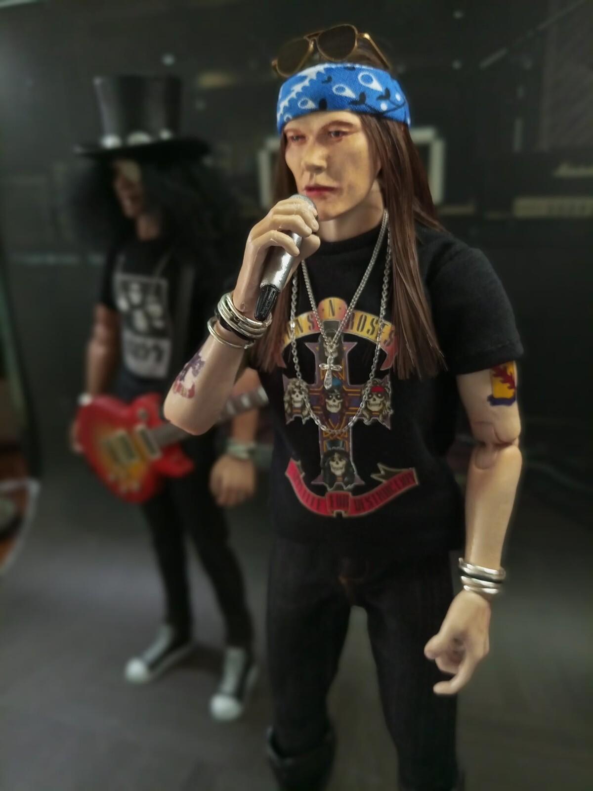 GUNS N' ROSES フレーム入り写真 495枚限定 Axl Rose s-l400.jpg