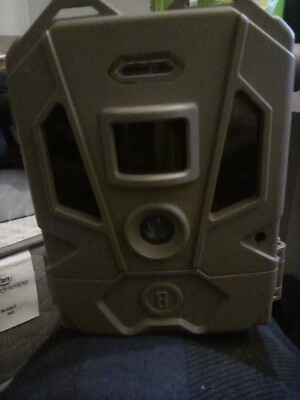 Bushnell Cellucore 20 Dual Slim Trail Camera 119904d
