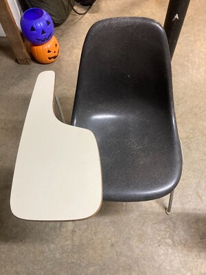 School Desk chair Herman Miller, Eames